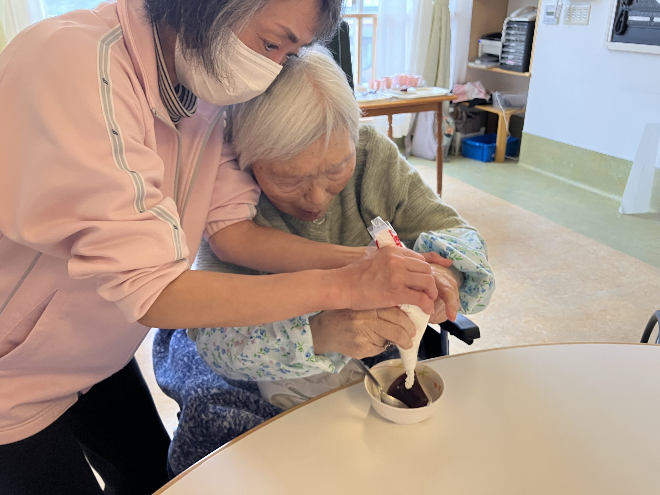 おやつ作り【こもれび2階　】